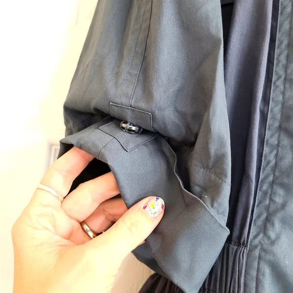 Rebecca Minkoff Gray Hidden Button/ Zip up Top | L - Picture 3 of 9